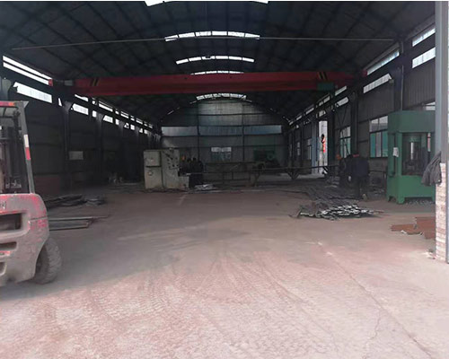 聯(lián)宇鋼模板為您解答，加固圓柱鋼模板常用哪些辦法？
